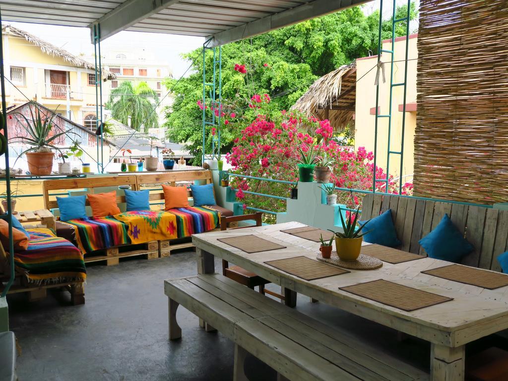 Eco Hotel Club Rolling Stone Boca Chica Exterior photo